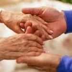 mani e anziani